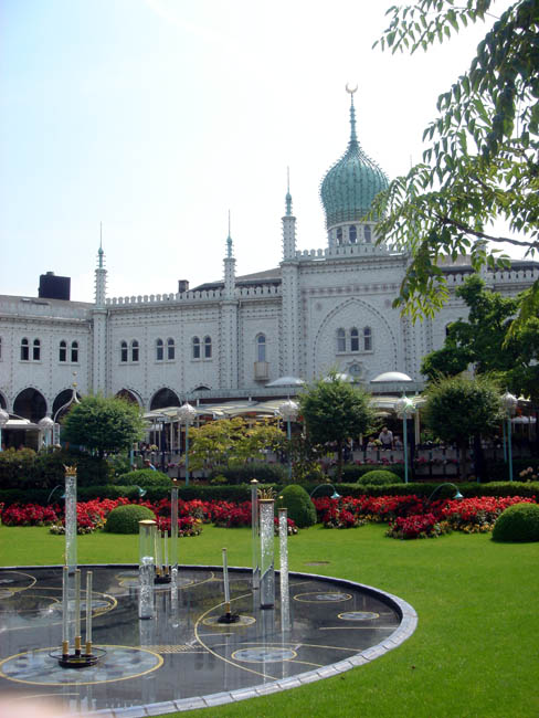 fountain and palace