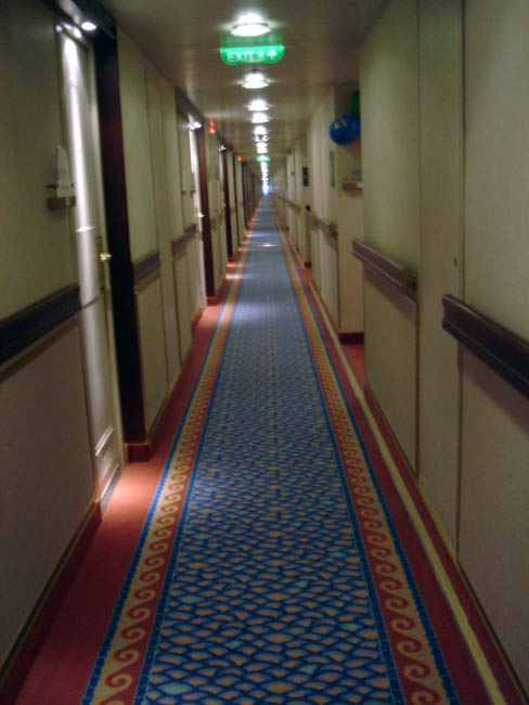 The long Hallway